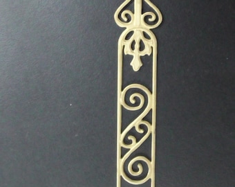 12th scale  Dolls House Metal Banister By Iron work and Black country miniatures.  IRBRE