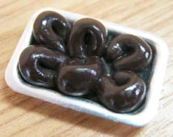 1/12 scale Dolls House Food Tray of Black Puddings F93