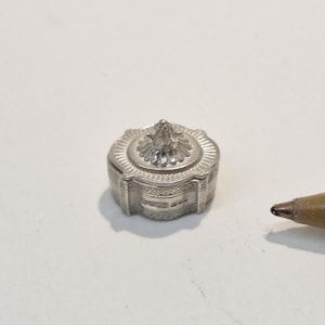 1/12 scale Dolls House miniature, Simply Silver, Silver, Tea Caddy, Miniatures, Doll House,  TT42