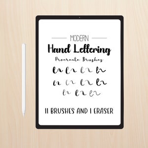 K&ouml;nnte beinhalten: Ein digitaler Tablet-Bildschirm zeigt einen Satz von 11 Procreate-Pinseln f&uuml;r Handschrift. Die Pinsel sind in verschiedenen Graut&ouml;nen dargestellt, mit dem Text "MODERN Hand Lettering Procreate Brushes" oben und "II BRUSHES AND I ERASER" unten.