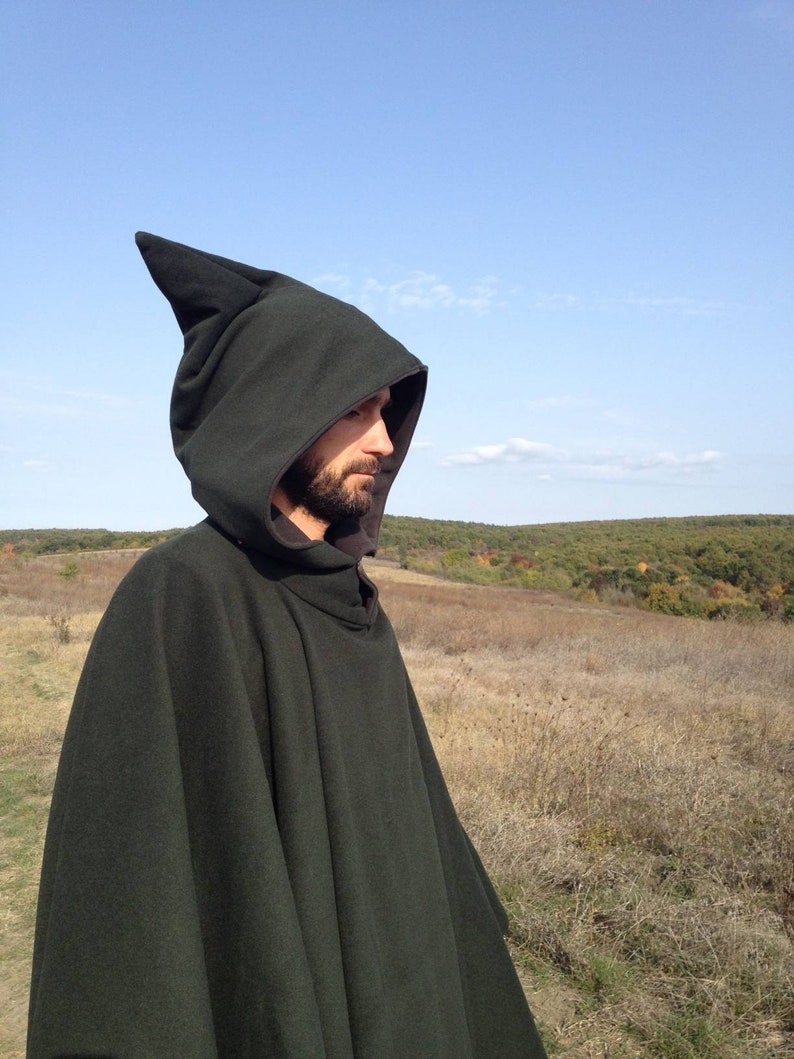 The Duellist Origami Poncho. Mens Fold-up Green Wool Cloak image 9