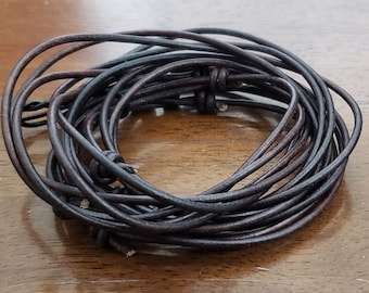 Adjustable Plain Leather Necklace (single strand)