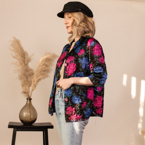 Vintage 60s floral padded quilt robe jacket