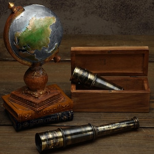 Personalized Brass Telescope – Custom Engraved Spyglass in Wooden Box – Handmade Nautical Gift for Men, Kids, Explorers, Graduates