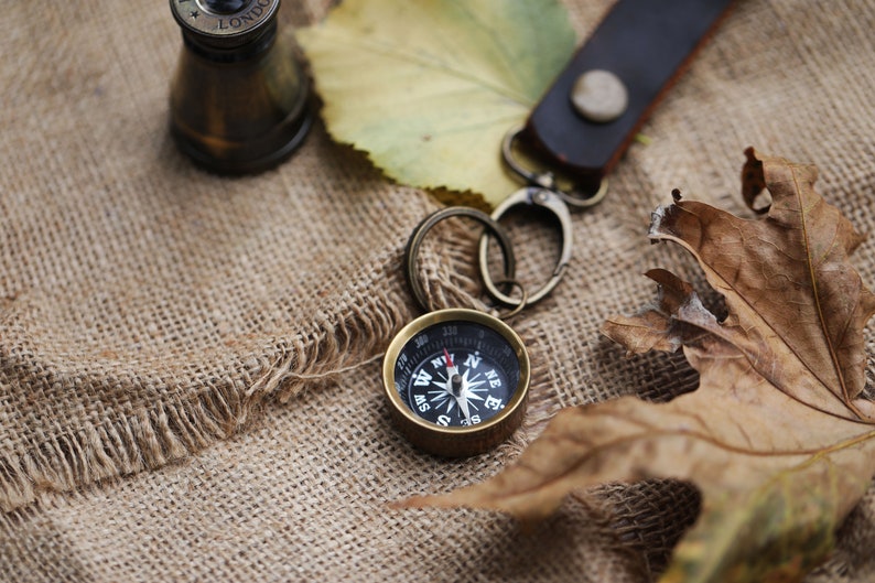 Personalized Leather Compass Keychain Engraved Compass Etsy