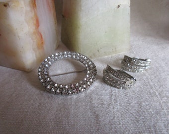 Vintage CIRCLE Pin and EARRING Set