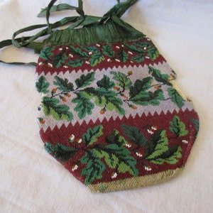 EARLY 19th c. Beaded Purse