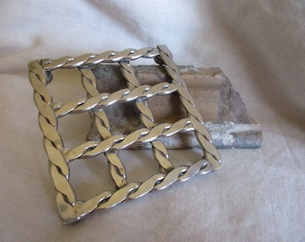 Vintage BONWIT TELLER Trivet