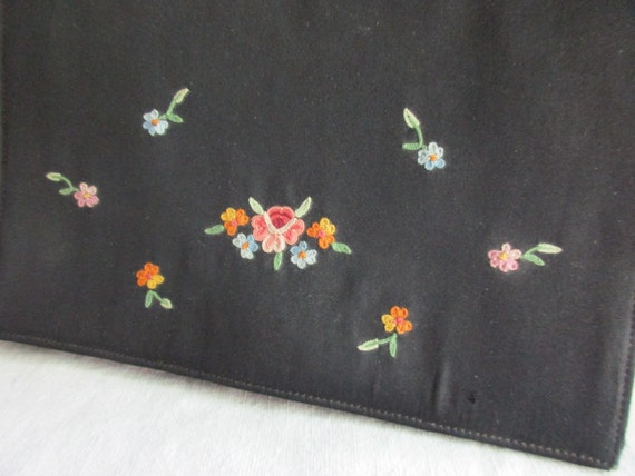 SATIN Crewel Work Vintage Clutch Purse - image 2