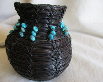 Handmade PINE NEEDLE  Basket by Mary Bower