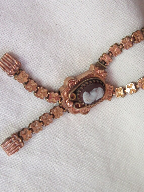 CAMEO Victorian Necklace