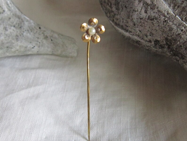 Victorian PEARL and FLORAL Stickpin image 1