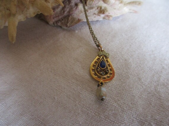 Vintage Necklace with Sapphire Styled Pendant - image 3