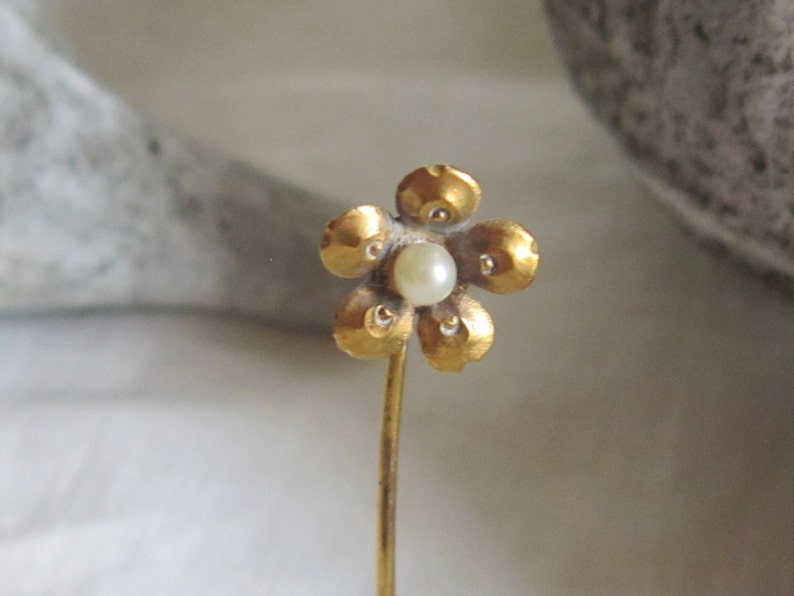 Victorian PEARL and FLORAL Stickpin image 2