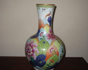 Vintage MOTTAHEDEH VASE