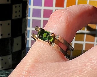 Vintage 14k Yellow Gold Modernist Emerald Statement Ring