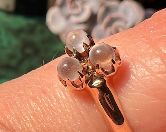 Antique 10k Yellow Rosy Gold Triple Moonstone Ring