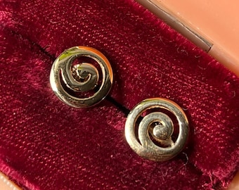 Vintage 14k Yellow Gold Swirl Stud Earrings