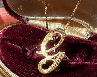Vintage 18k Yellow Gold "G" Initial Pin