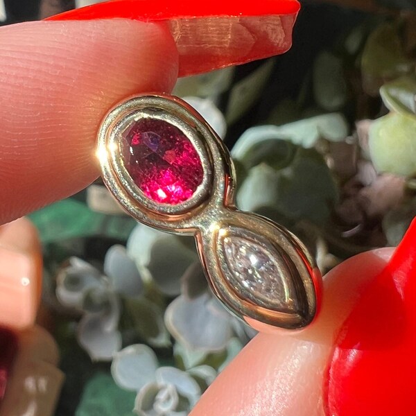 Vintage 18k Gold Pink Tourmaline Diamond Toi Et Moi Ring