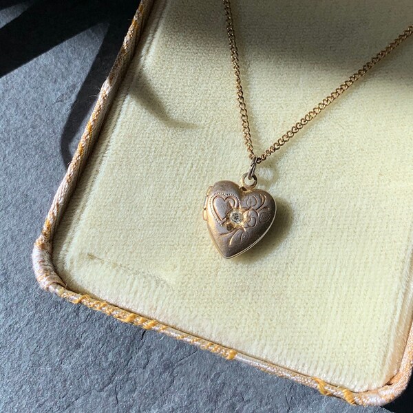 Vintage Herz Locket Charm Halskette in Original Box