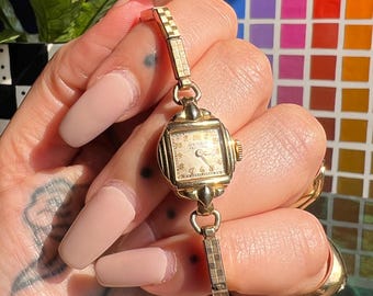 Vintage Gold Filled Expansion Bracelet Wrist Watch With Movement by Gruen, Band by Gemex