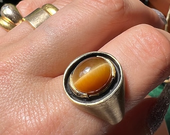 Vintage 14k Yellow Gold Tigers Eye Ring