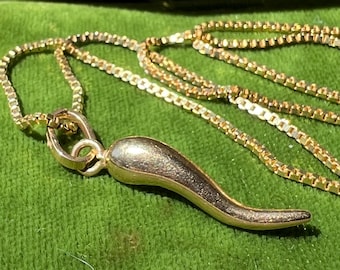 Vintage 14k Yellow Gold Cornicello Italian Horn Talisman Charm