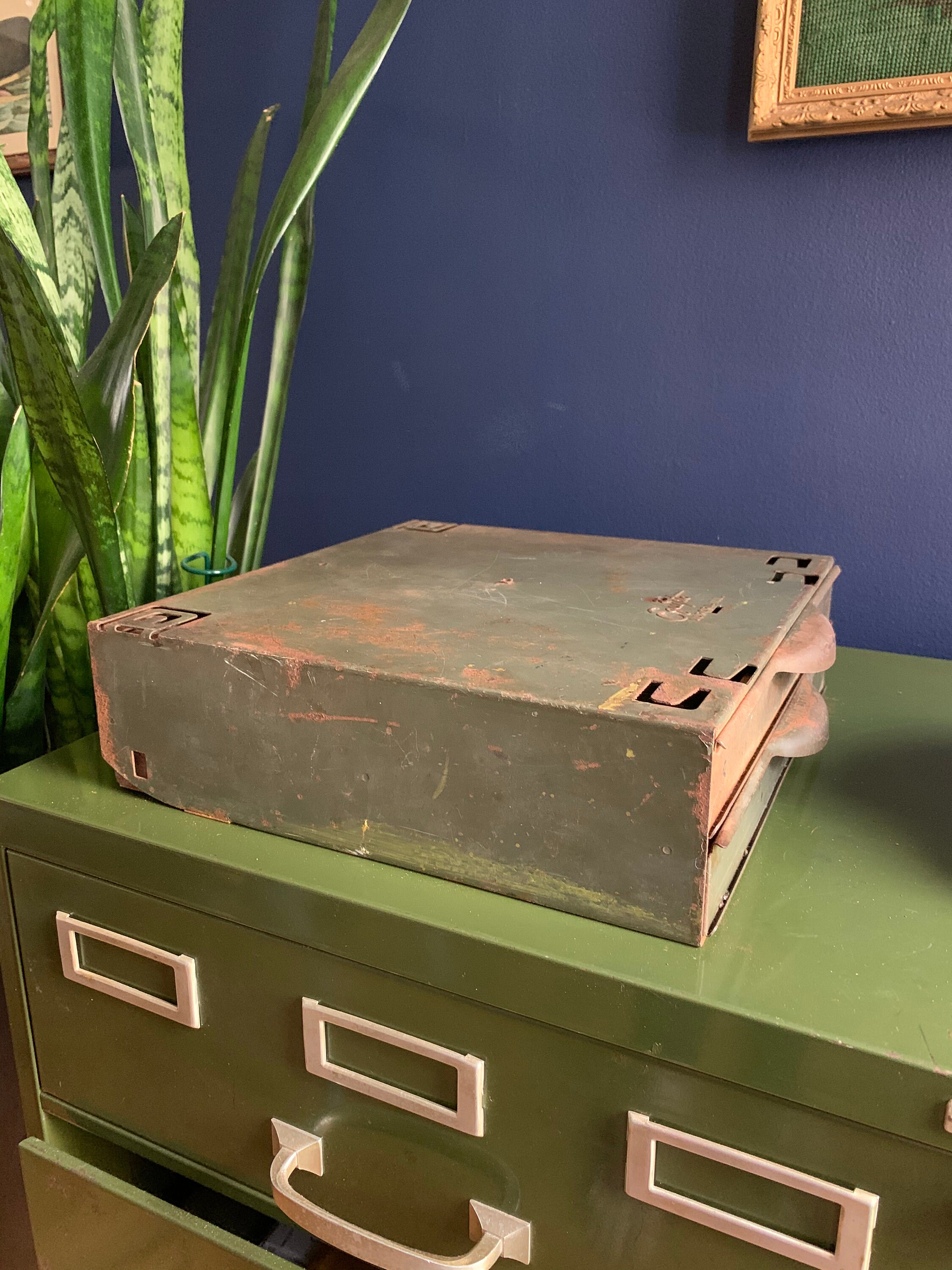 Almacenamiento industrial de la herramienta de la caja de | Etsy