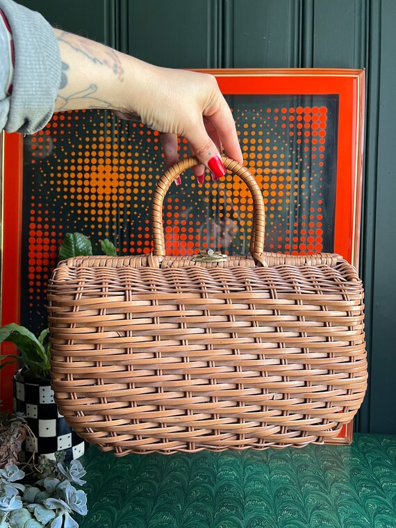 Vintage picnic Basket Purse