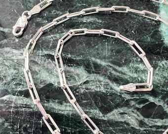 Vintage Italian Sterling Silver Elongated Boxed Paperclip Link Chain Necklace