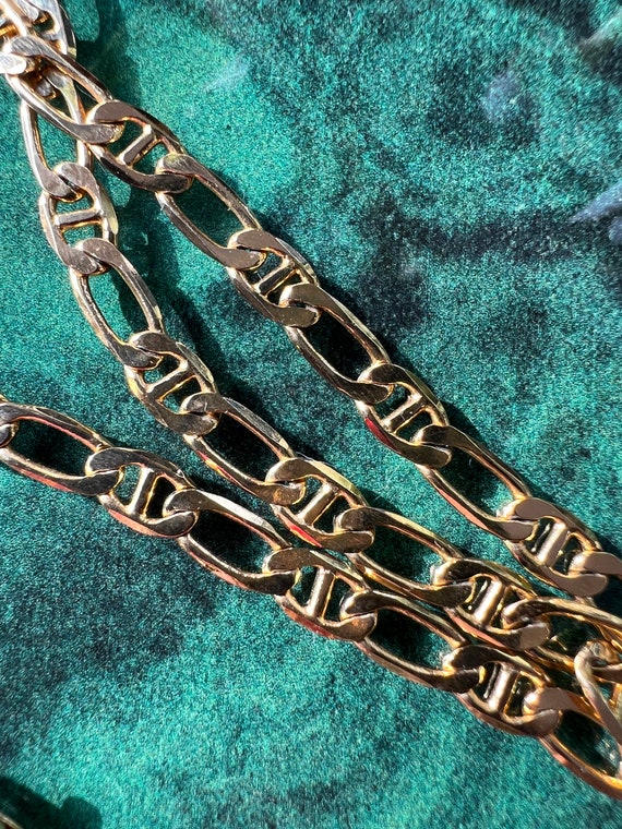 Vintage gold figaro Gem