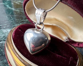 Vintage Sterling Silver Noise Making Puffy Heart Chime Pendant On Italian Snake Chain Necklace