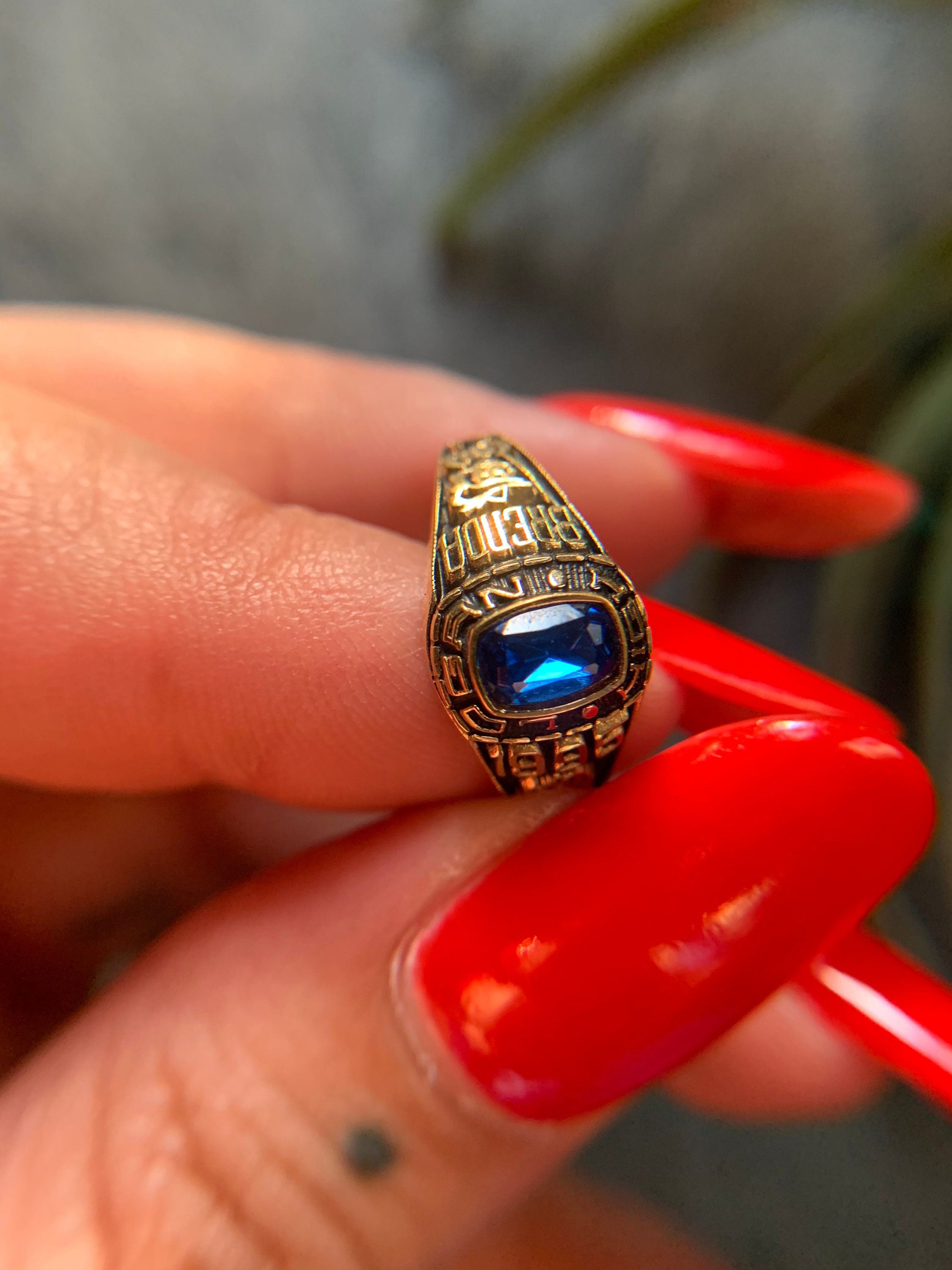 Vintage Class Ring With Blue Quartz