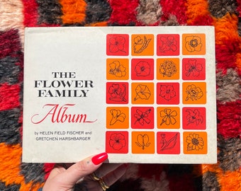 1940's The Flower Family Album Wildflower Identification Book