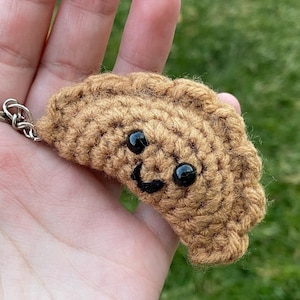 Empanada Keychain Crochet PATTERN