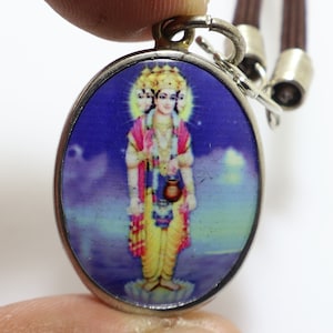 Lord Brahma Phra Phrom 4 faces amulet pendant Om Aom locket necklace Hindu deity God of creation blessing for good luck success life