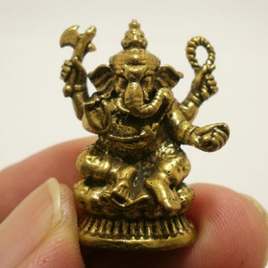 Lord Ganesh mini brass amulet Ganesha Tiny figurine statue Ganapati Vinayaka miniature lucky Hindu God of success deity win all obstacle