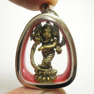 Lord Ganesha 3-Headed Amulet: Thai Blessing Pendant