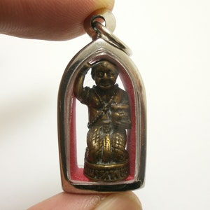 Guman Thong LP Guy kumantong pendant amulet sitting baby ghost boy call good luck wealth & prosperity Thailand nice rare gift lucky gamble