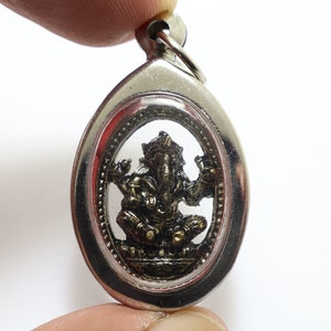 Lord Ganesh Blessing Great Wishes pendant real magic amulet Ganesha Vinayaka Ganapati Hindu God of Success and Wisdom cross over obstacle