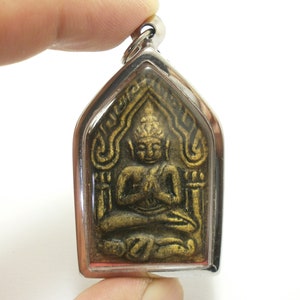 Phra KhunPaen Amulet: Thai Buddha Pendant for Love Attraction