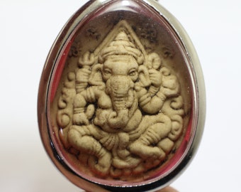 ガネーシャ神のお守り「オーム」ネックレス：ヒンドゥー教の成功の神