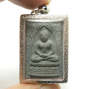 LP Toh Black Phra Somdej Buddha Amulet: Wealth & Success (1979)