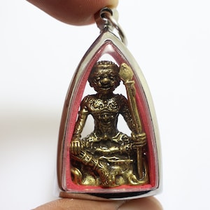 Phra Pirap Pendant Avatars of Shiva god Bhairava god of wisdom in all art and music Thai blessed for success and cross obstacle Hindu locket