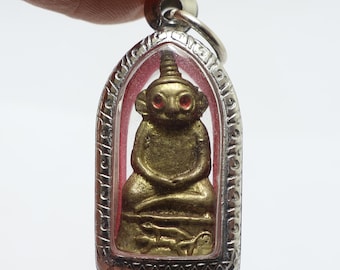 タイのリンガムお守りペンダント：愛と幸運を引き寄せるお守り - Etsy 日本