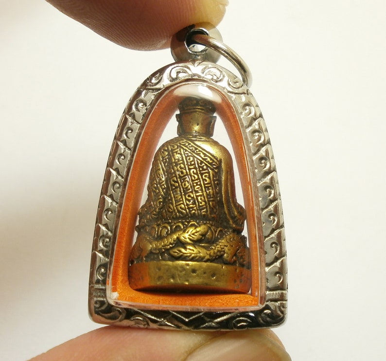 Tai Hong Kong Chow Sue Holy Chinese monk Buddha pendant bring wealth success good luck lucky prosperity brass amulet locket Thailand gift