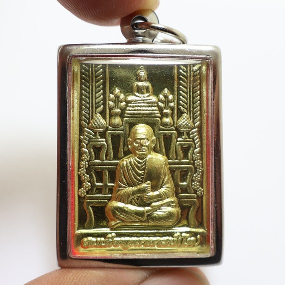 Somdej Toh Thai Buddha Amulet Pendant: Wat Rakang Blessed Locket