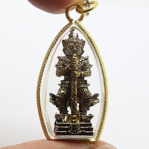 Thao Vejsuwan Wessuwan Asura Deva Wealthy King Lord of all Treasure pendant Yak amulet wealth prosperity blessing rich lucky Thai talisman