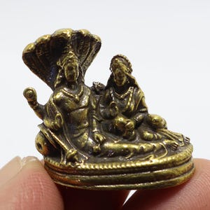Lord Vishnu & Lakshmi Amulet: Hindu God Mini Statue